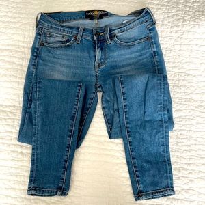 Lucky Brand Charlie Skinny jeans
